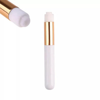 Lash cleansing brush